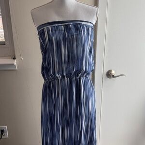 White House Black Market Navy and White Strapless Dress